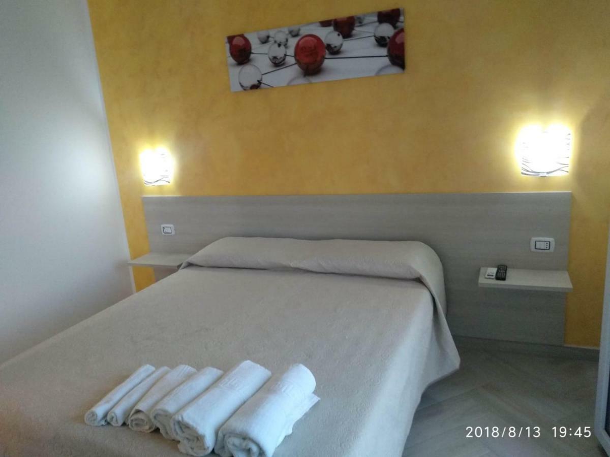 Hotel Bed Daniele Torricella  Exterior foto
